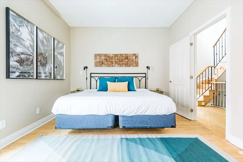 Bright 3Br In Church Yonge Corridor By Sonder Toronto Canada