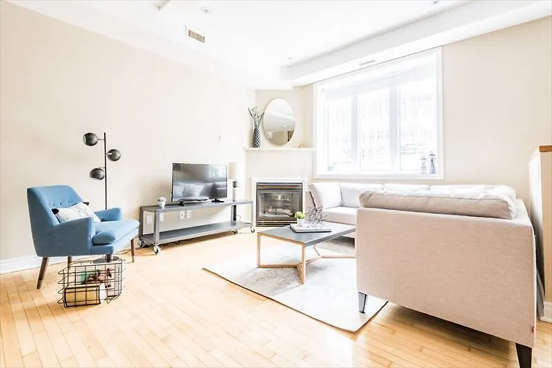 Apartment Bright 3Br In Church Yonge Corridor By Sonder Toronto Canada