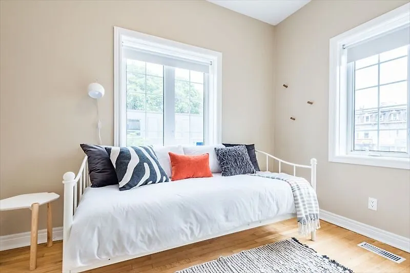 Bright 3Br In Church Yonge Corridor By Sonder Toronto 0*,